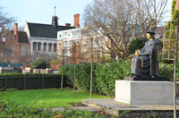 statue of Thomas More