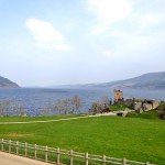 アーカード城とネス湖 (Urquhart Castle and Loch Ness)
