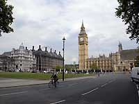 Parliament Square & Big Ben /D200