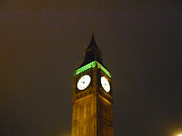 Big Ben from the entrance of Westminster Station /FX33