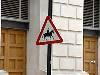 Road sign at Scotland Place /D200