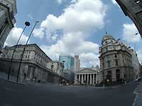 Bank of England and Royal Excange /S2 Pro